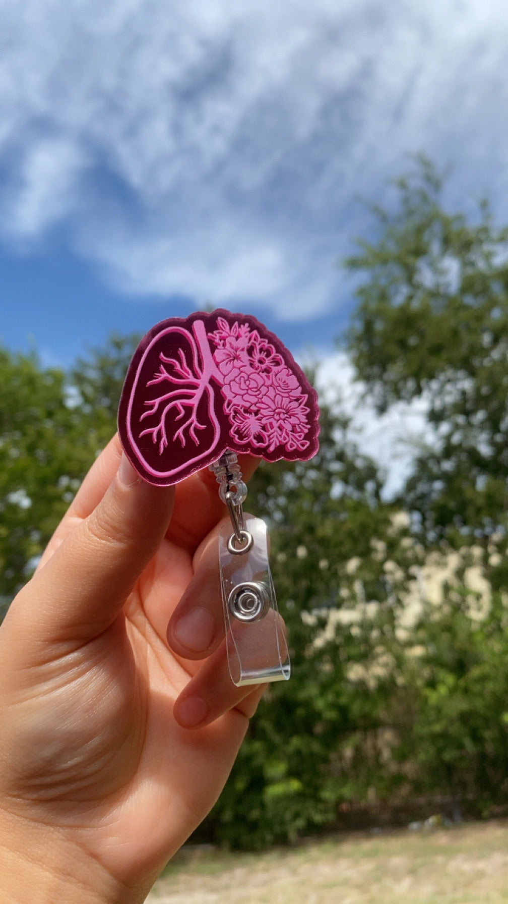 Holographic Lungs Badge Reel