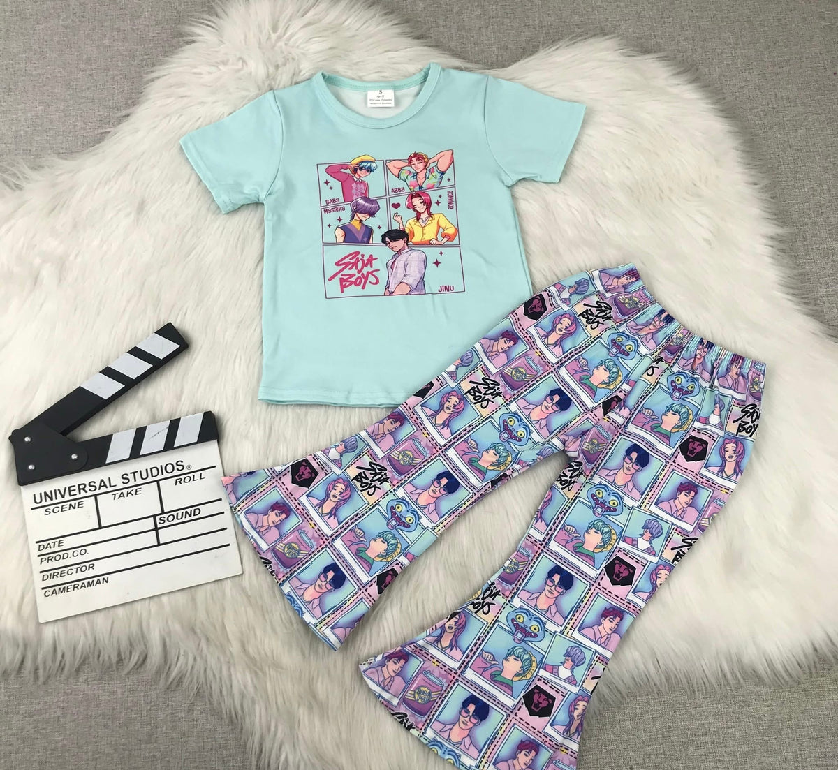 K-pop Saja Boys Bellbottom Set